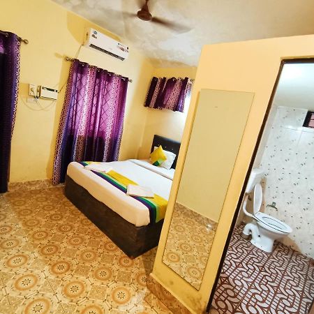 Готель Jack'S Calangute Place Екстер'єр фото
